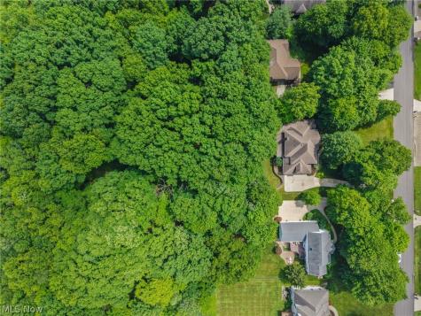189 Ballantrae Drive Sagamore Hills OH 44067