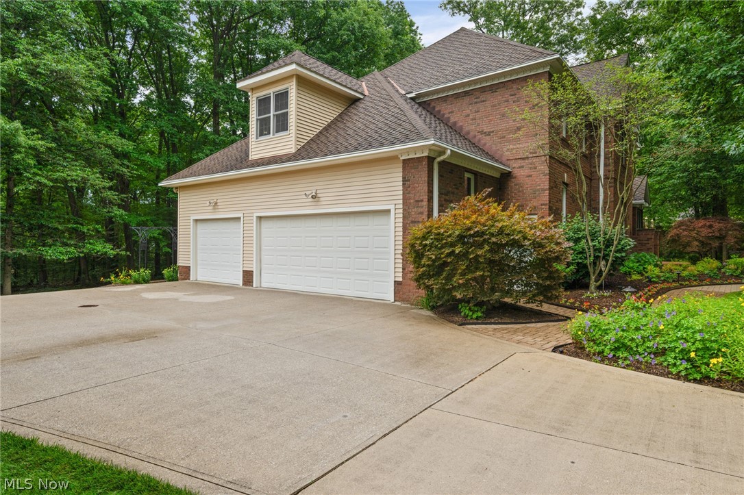 189 Ballantrae Drive Sagamore Hills OH 44067