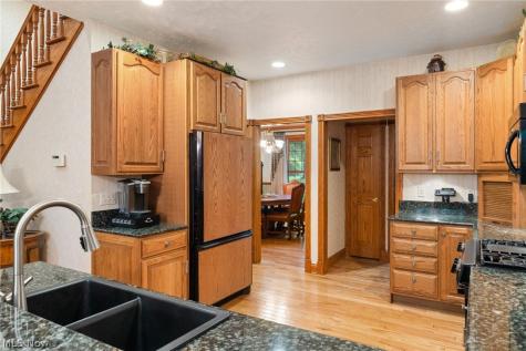 189 Ballantrae Drive Sagamore Hills OH 44067
