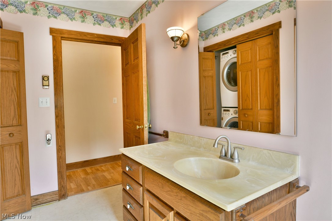 55 E South Range Road North Lima OH 44452