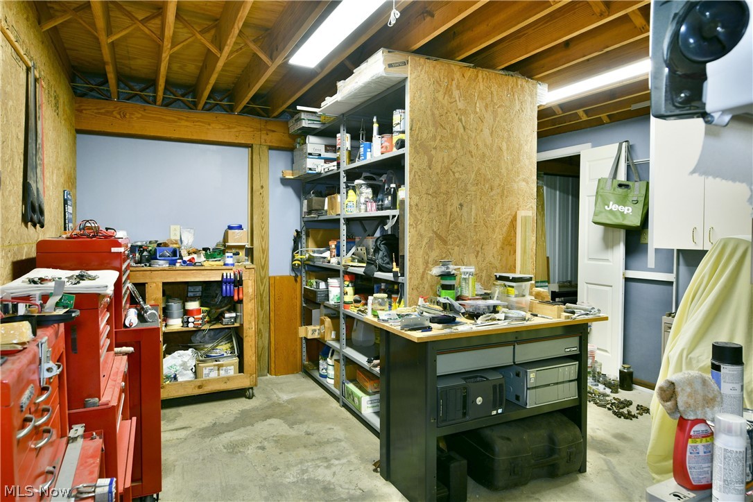 55 E South Range Road North Lima OH 44452