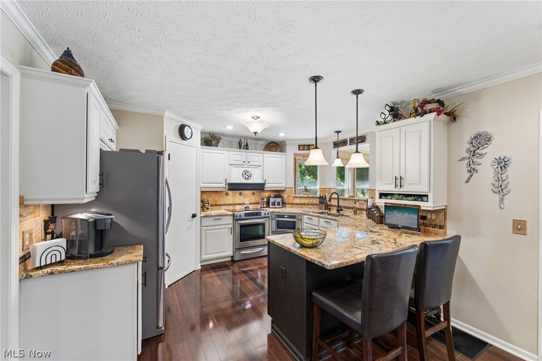 3842 Kippford Circle NW Uniontown OH 44685