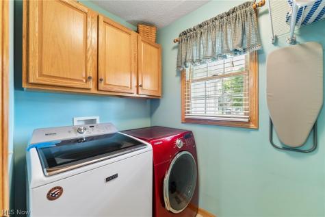 3842 Kippford Circle NW Uniontown OH 44685