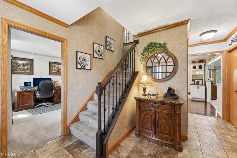 3842 Kippford Circle NW Uniontown OH 44685