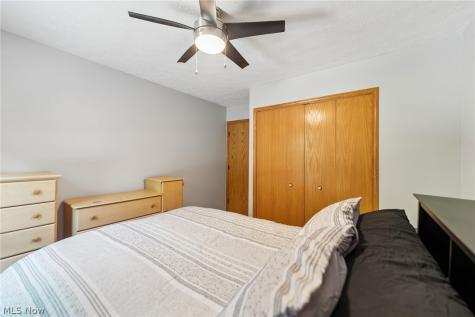 3842 Kippford Circle NW Uniontown OH 44685