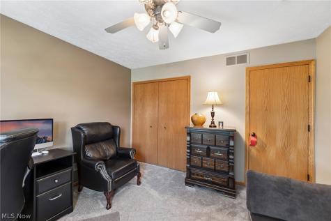 3842 Kippford Circle NW Uniontown OH 44685
