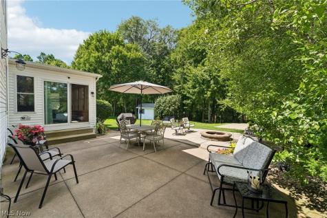 3842 Kippford Circle NW Uniontown OH 44685