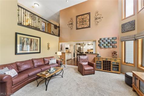 3842 Kippford Circle NW Uniontown OH 44685
