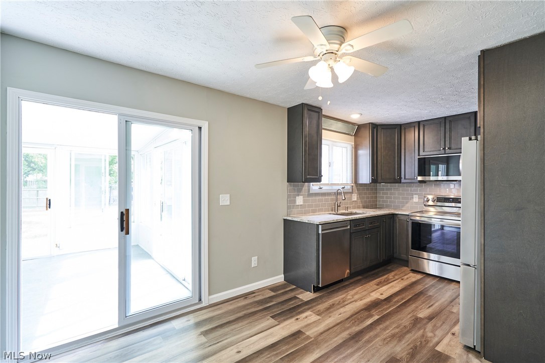 231 College Park Drive Elyria OH 44035