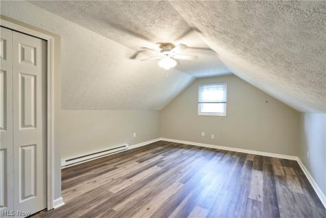 231 College Park Drive Elyria OH 44035