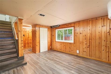 2981 Reservoir Drive Mogadore OH 44260