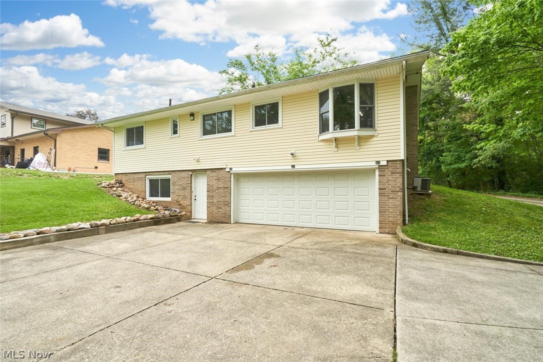 2981 Reservoir Drive Mogadore OH 44260