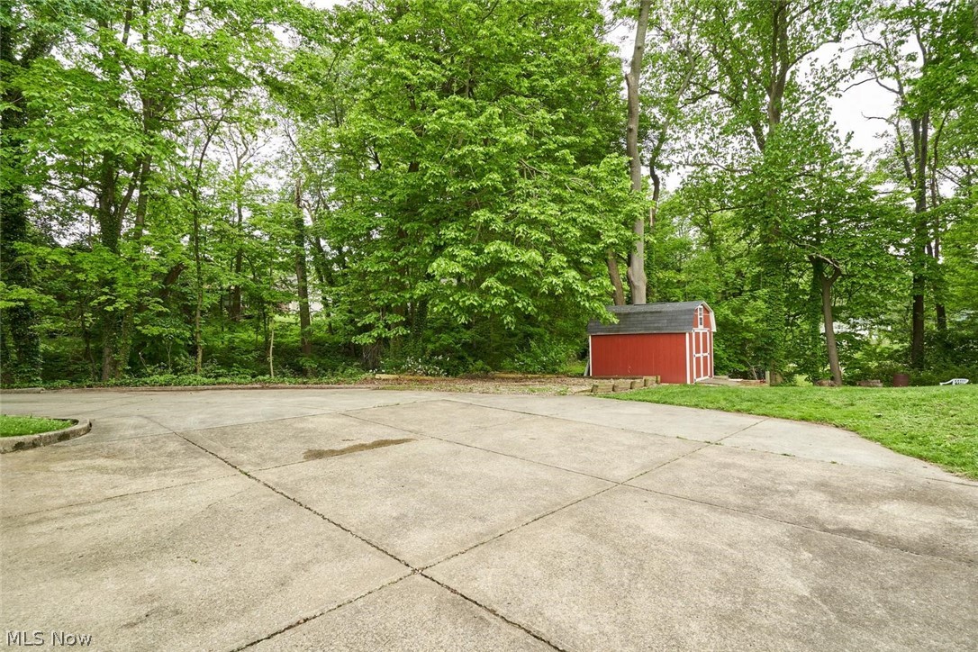 2981 Reservoir Drive Mogadore OH 44260