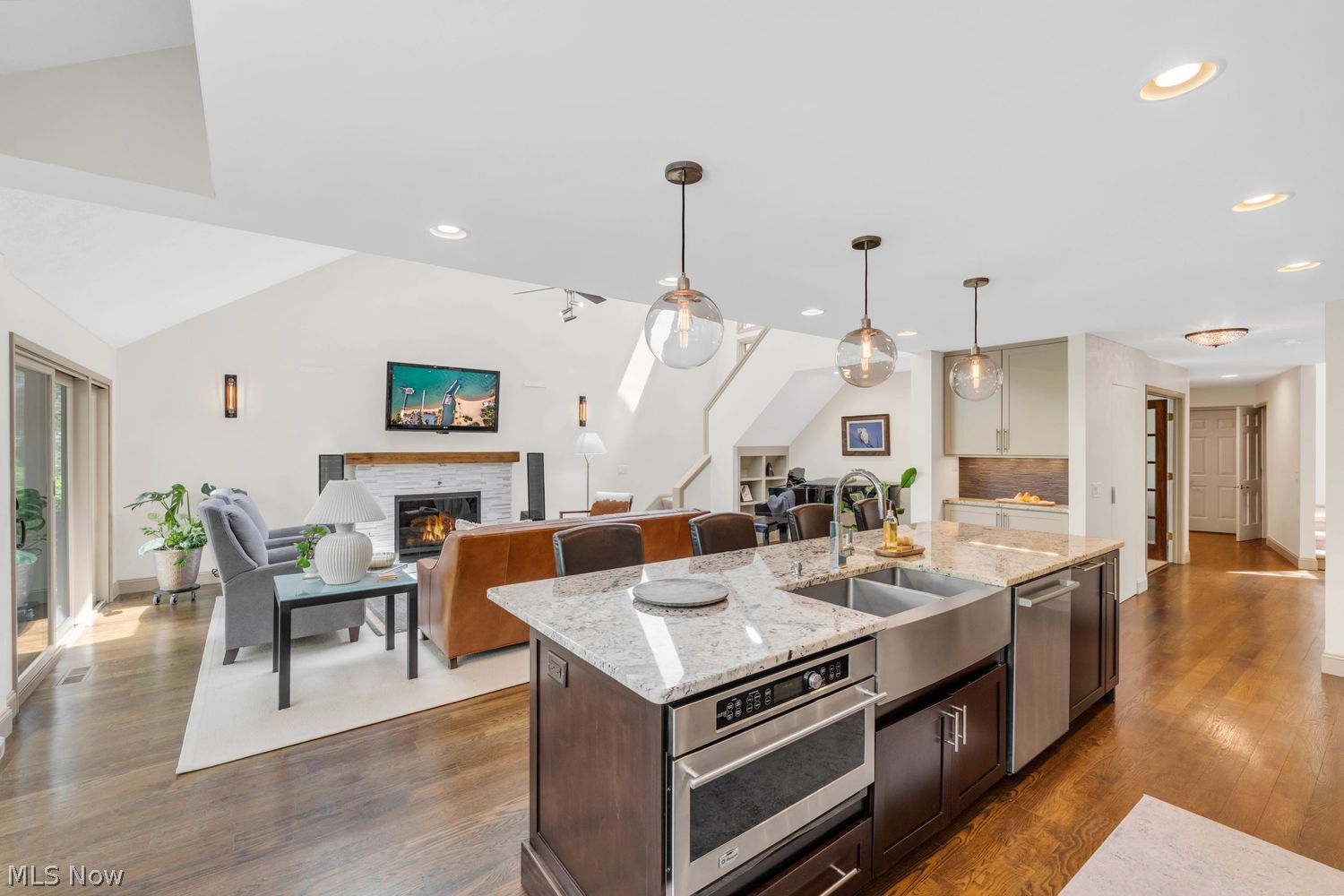 29232 Inverness Drive Bay Village OH 44140