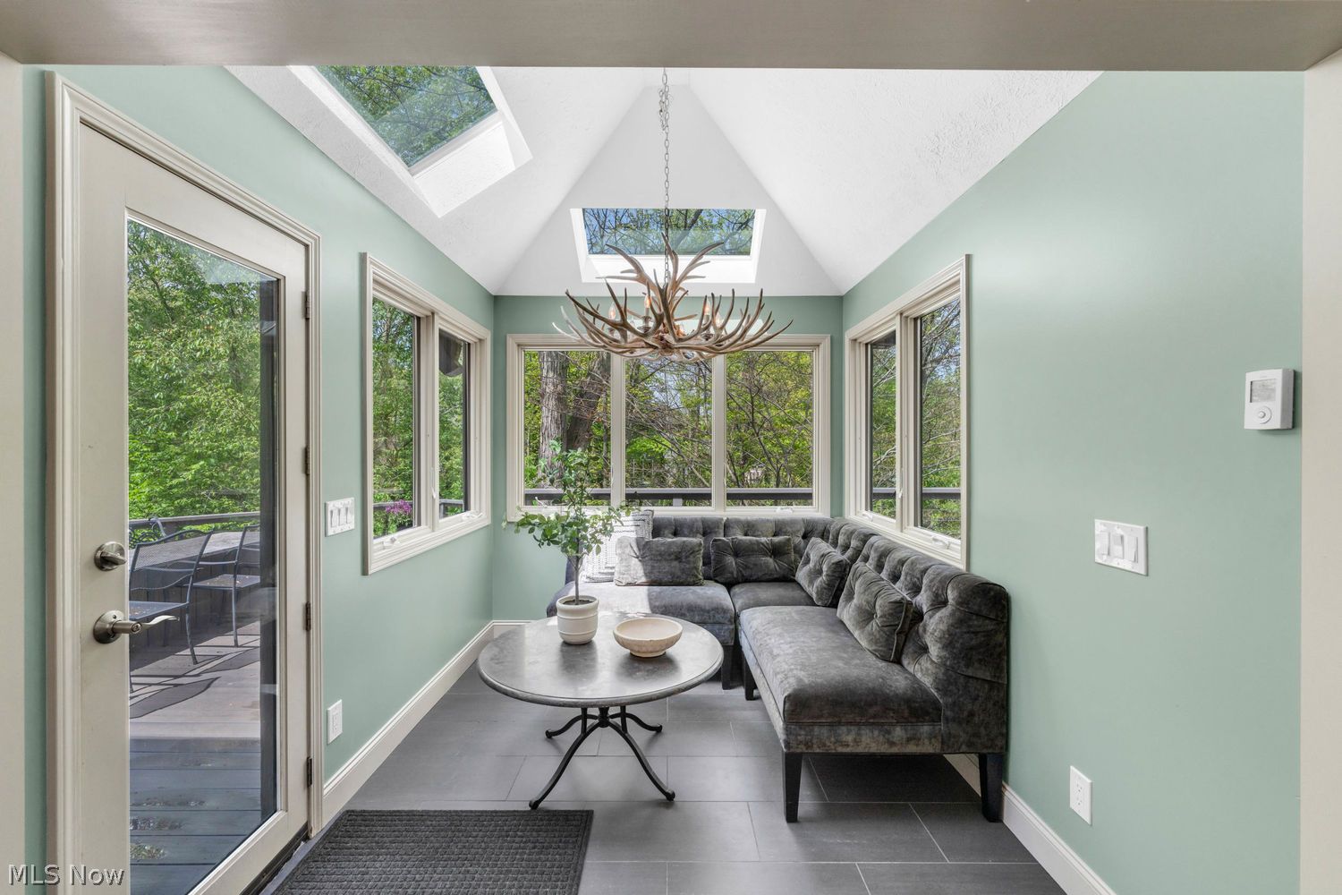 29232 Inverness Drive Bay Village OH 44140