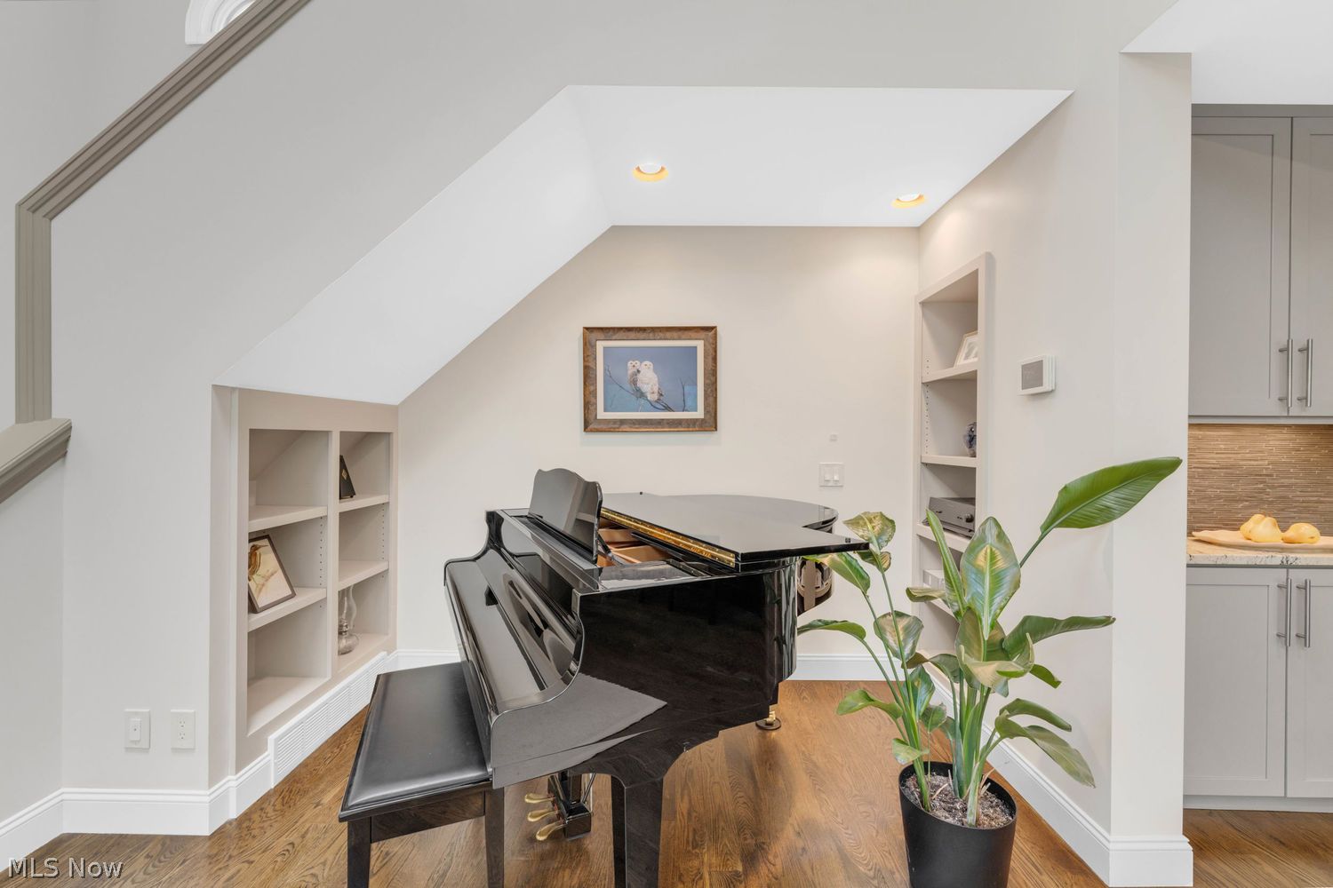 29232 Inverness Drive Bay Village OH 44140