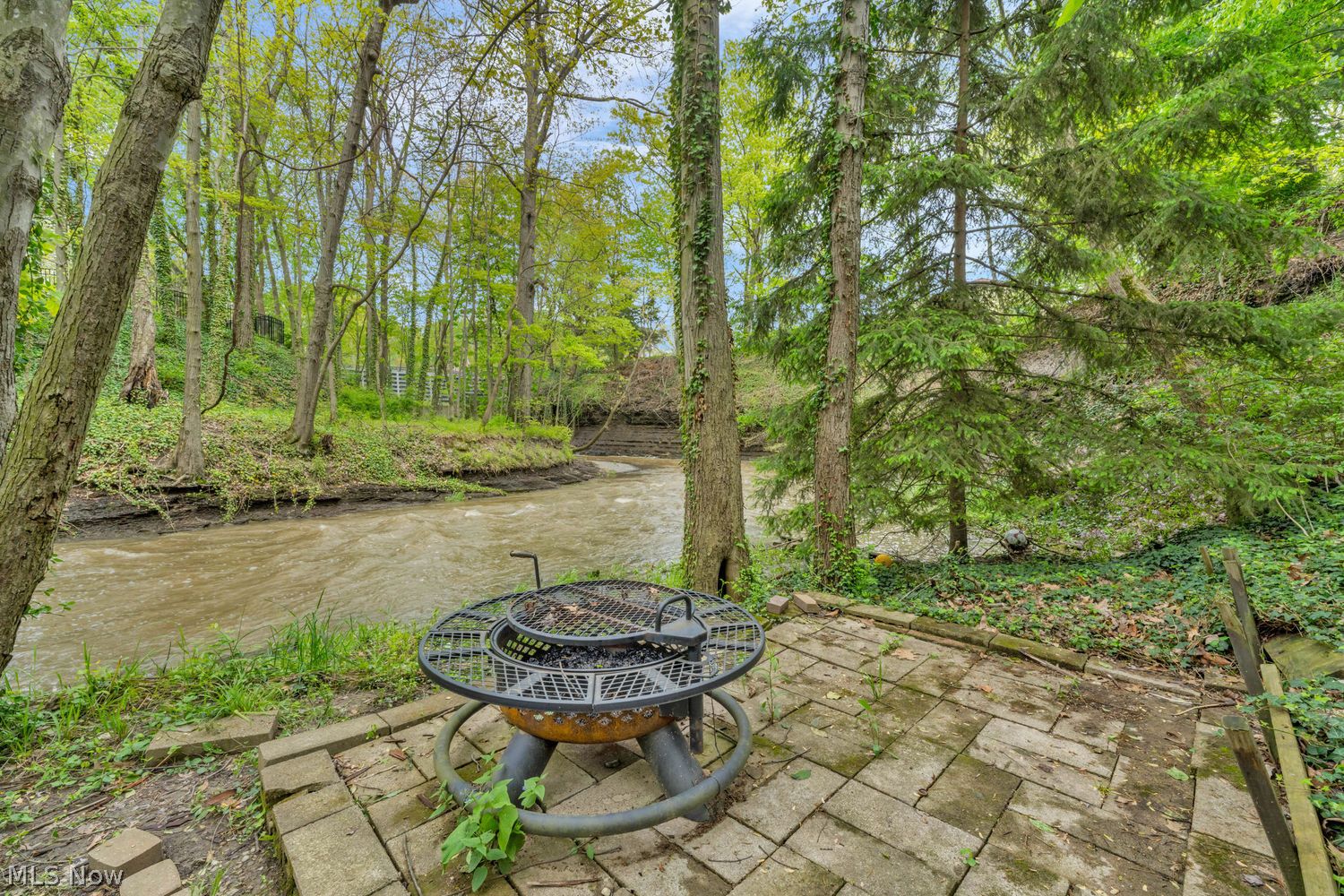 29232 Inverness Drive Bay Village OH 44140