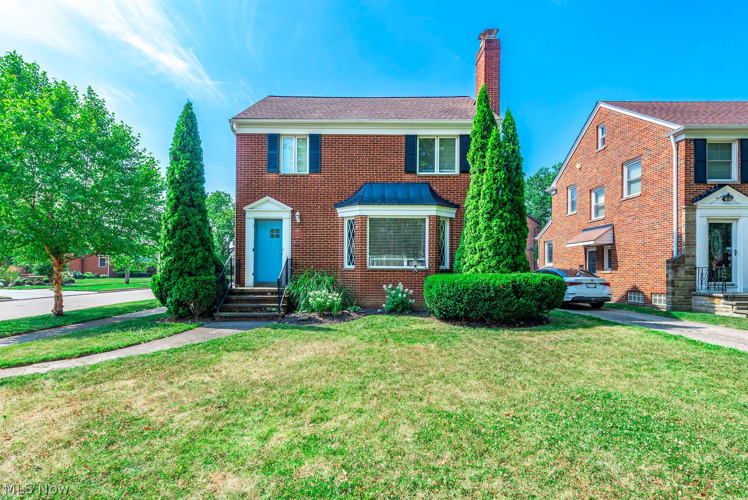 16501 Edgecliff Avenue Cleveland OH 44111