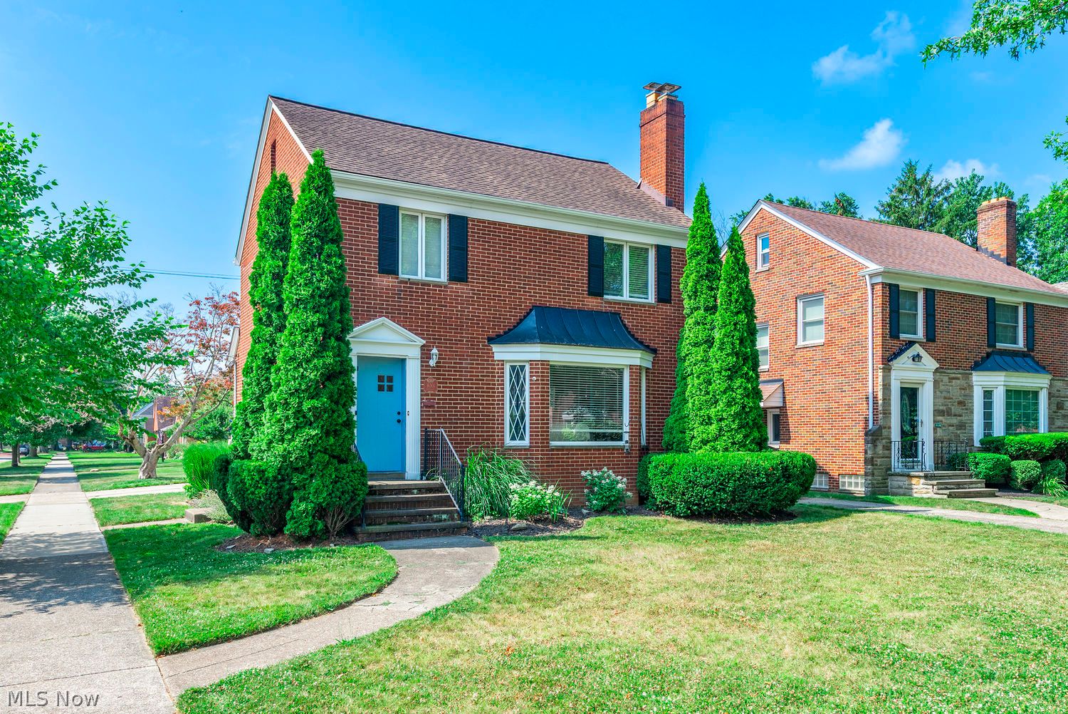 16501 Edgecliff Avenue Cleveland OH 44111