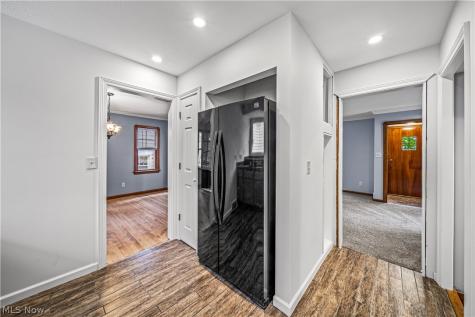 94 E 196th Street Euclid OH 44119