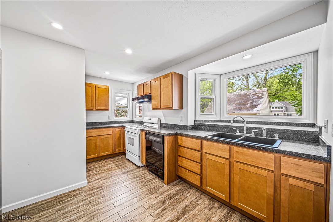94 E 196th Street Euclid OH 44119