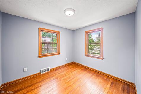 94 E 196th Street Euclid OH 44119