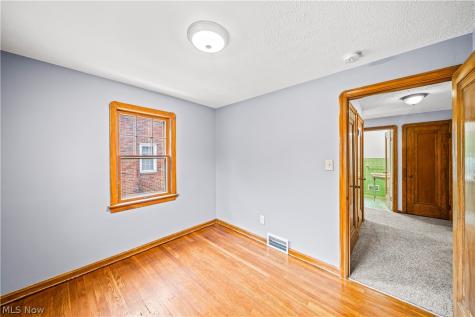 94 E 196th Street Euclid OH 44119