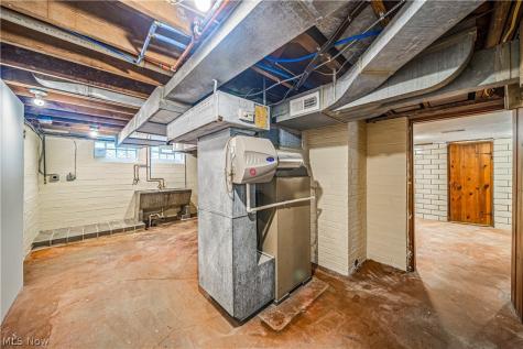 94 E 196th Street Euclid OH 44119