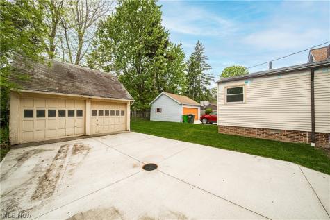 94 E 196th Street Euclid OH 44119