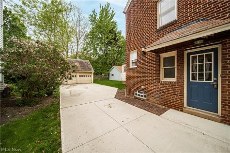 94 E 196th Street Euclid OH 44119