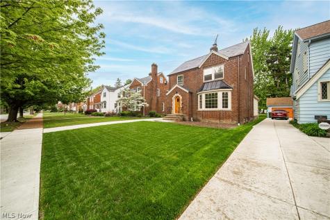 94 E 196th Street Euclid OH 44119