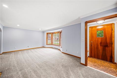 94 E 196th Street Euclid OH 44119