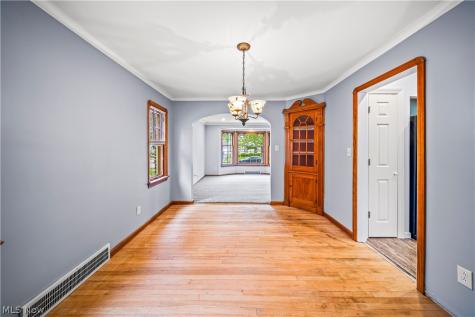 94 E 196th Street Euclid OH 44119