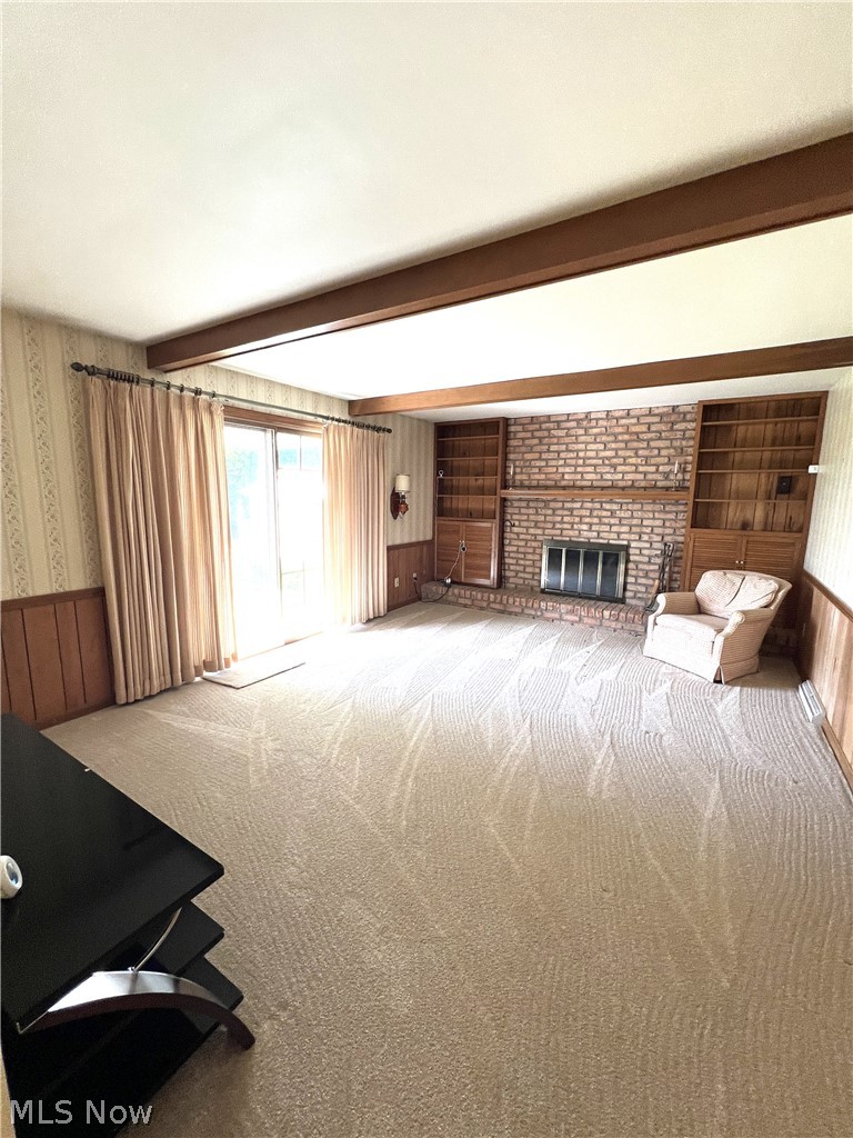 389 W High Street East Palestine OH 44413