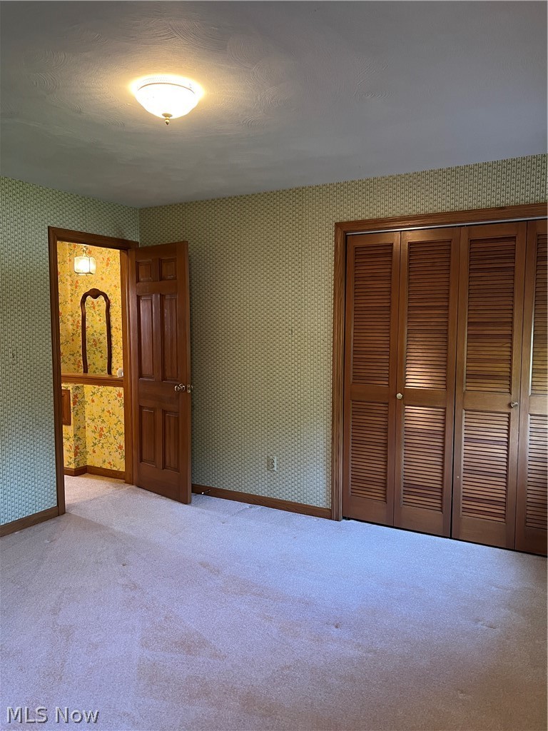 389 W High Street East Palestine OH 44413