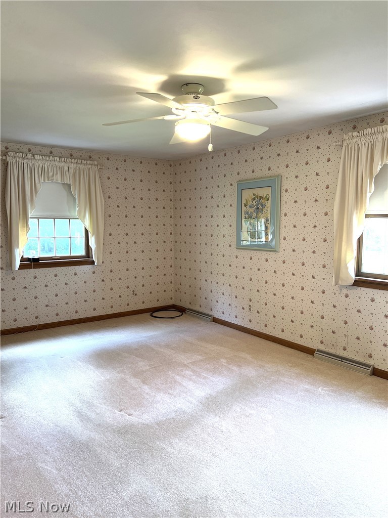 389 W High Street East Palestine OH 44413