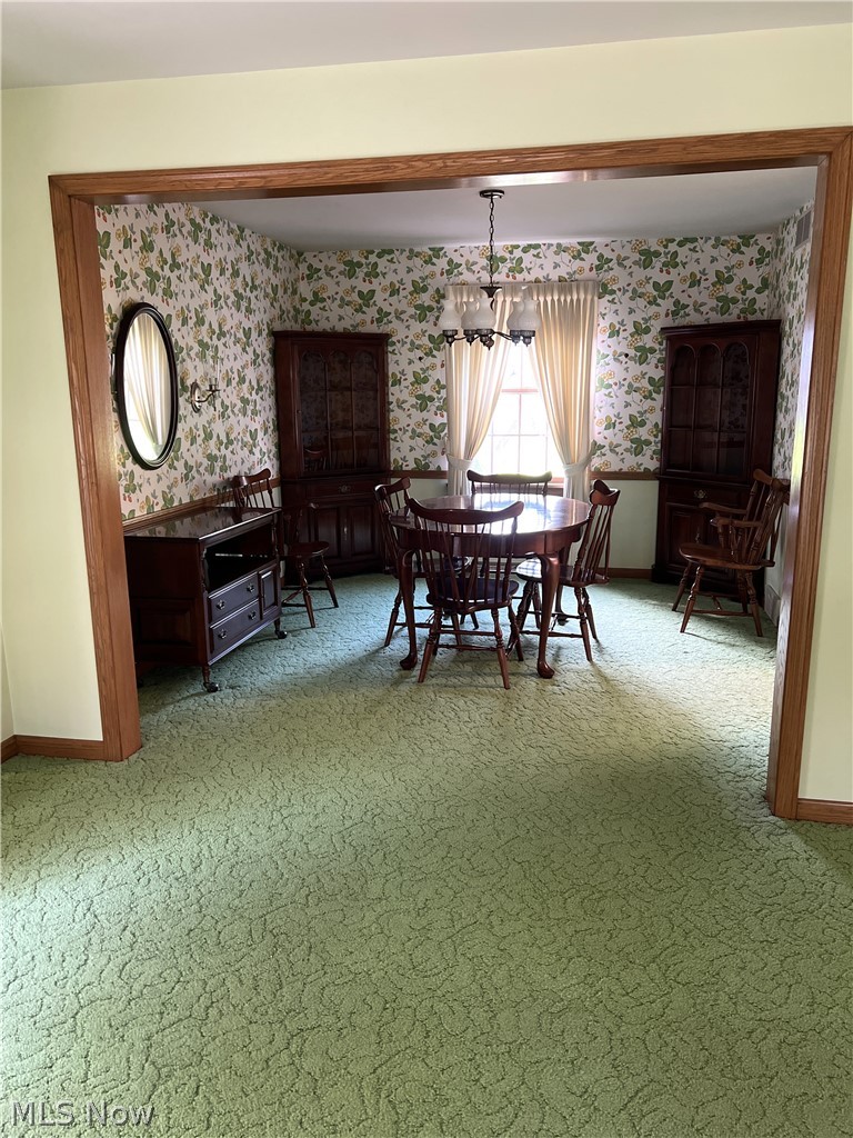 389 W High Street East Palestine OH 44413