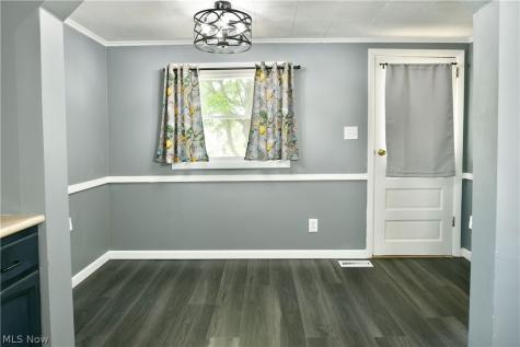 124 Lincoln Avenue Niles OH 44446