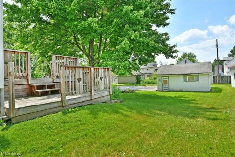 124 Lincoln Avenue Niles OH 44446
