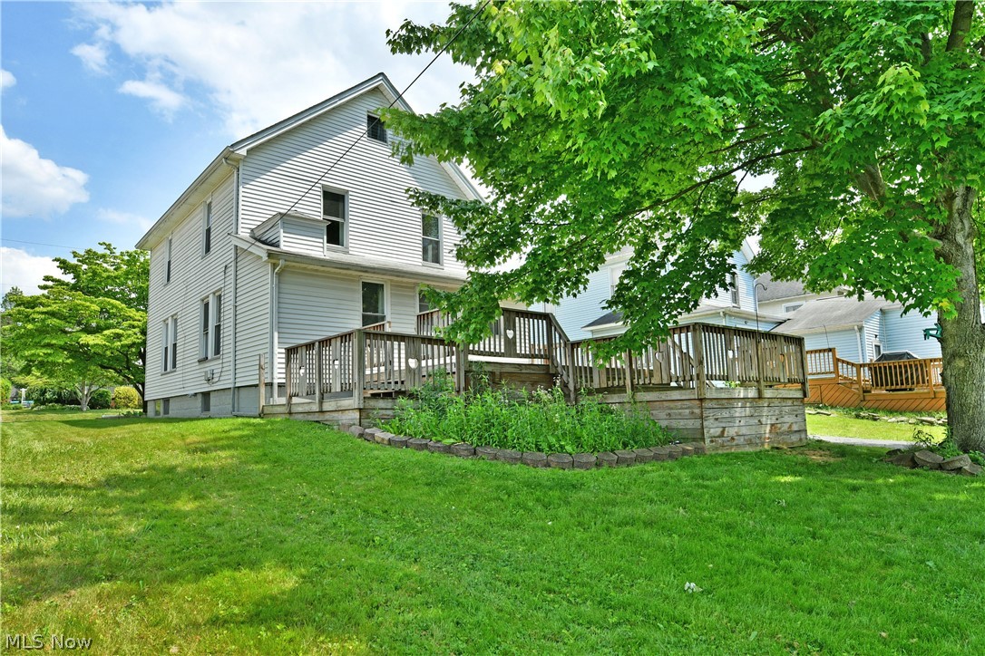 124 Lincoln Avenue Niles OH 44446
