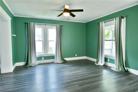 124 Lincoln Avenue Niles OH 44446