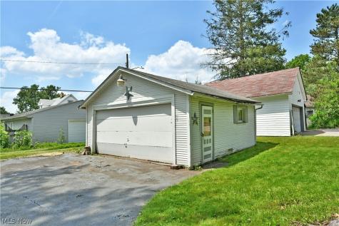 124 Lincoln Avenue Niles OH 44446