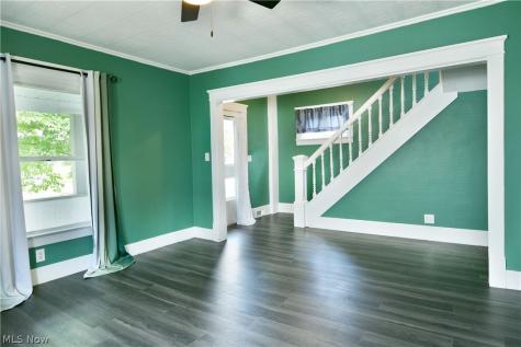 124 Lincoln Avenue Niles OH 44446