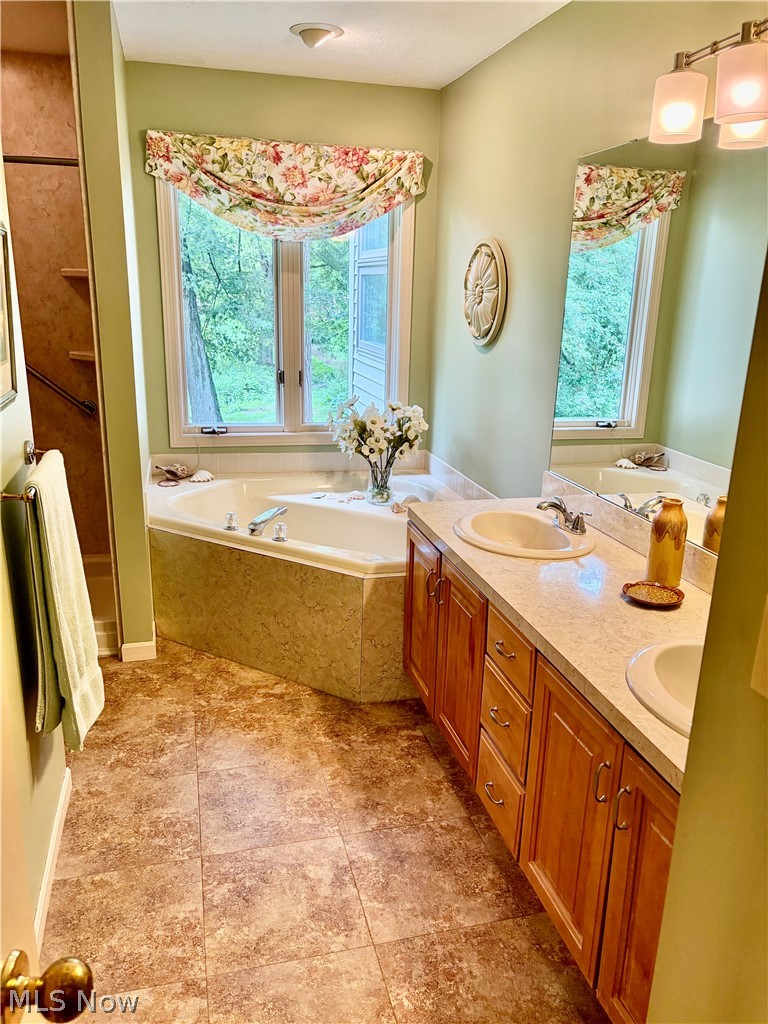 8922 Fair Road Strongsville OH 44149