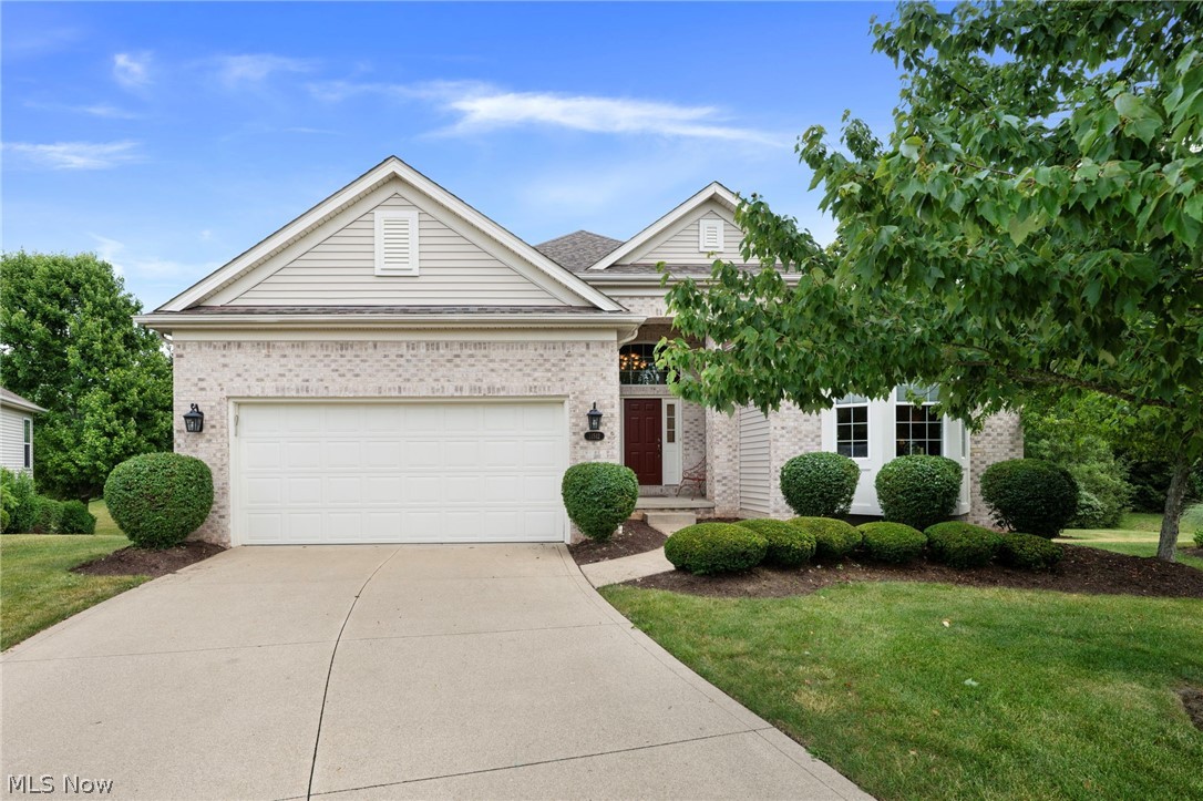 11512 Coopers Run Strongsville OH 44149
