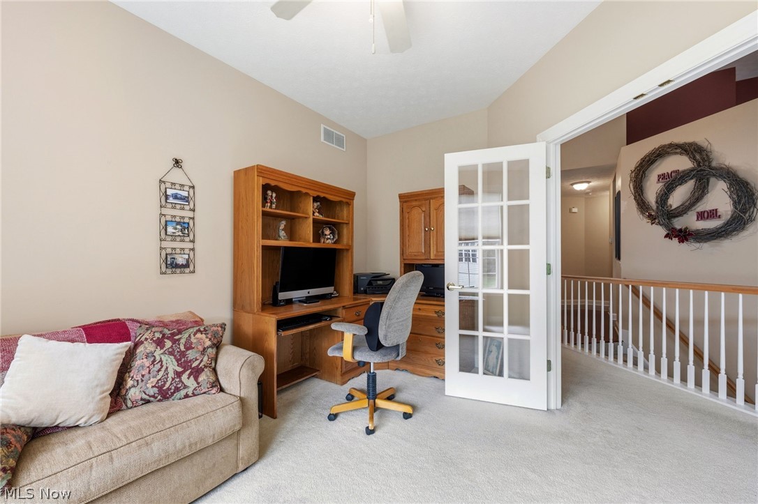 11512 Coopers Run Strongsville OH 44149