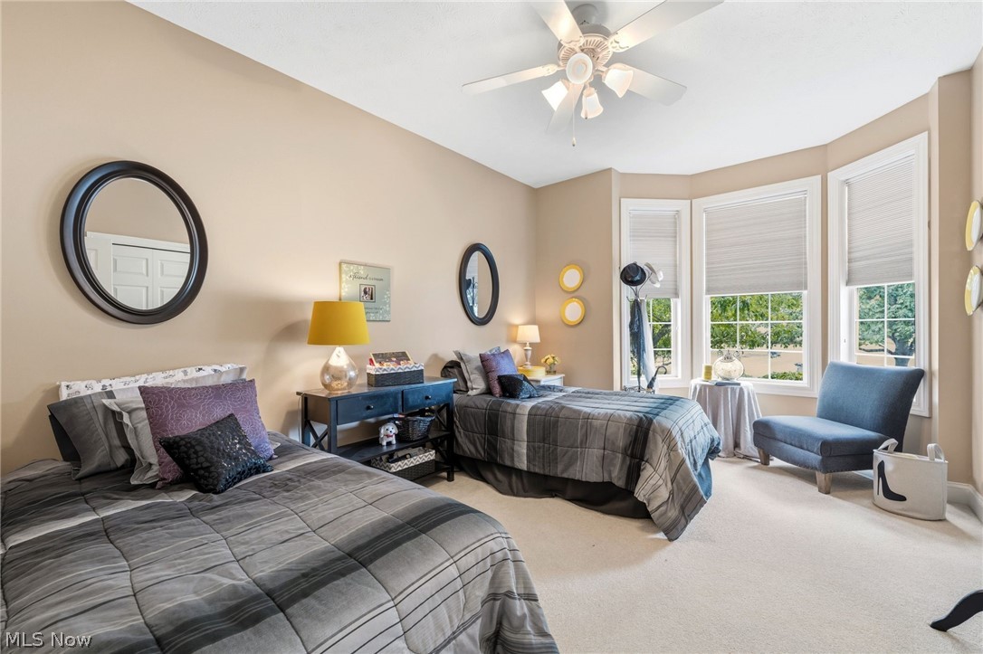 11512 Coopers Run Strongsville OH 44149