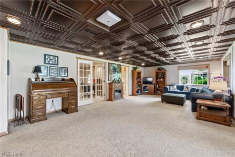 11512 Coopers Run Strongsville OH 44149