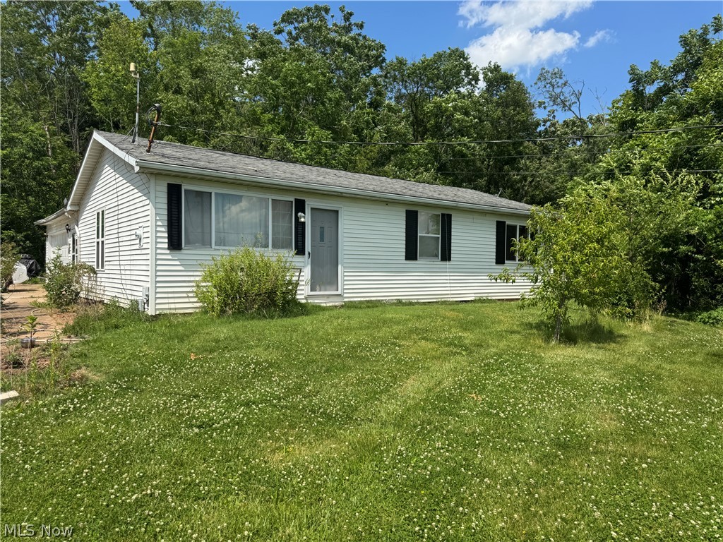 1195 Mitchells Lane Marietta OH 45750