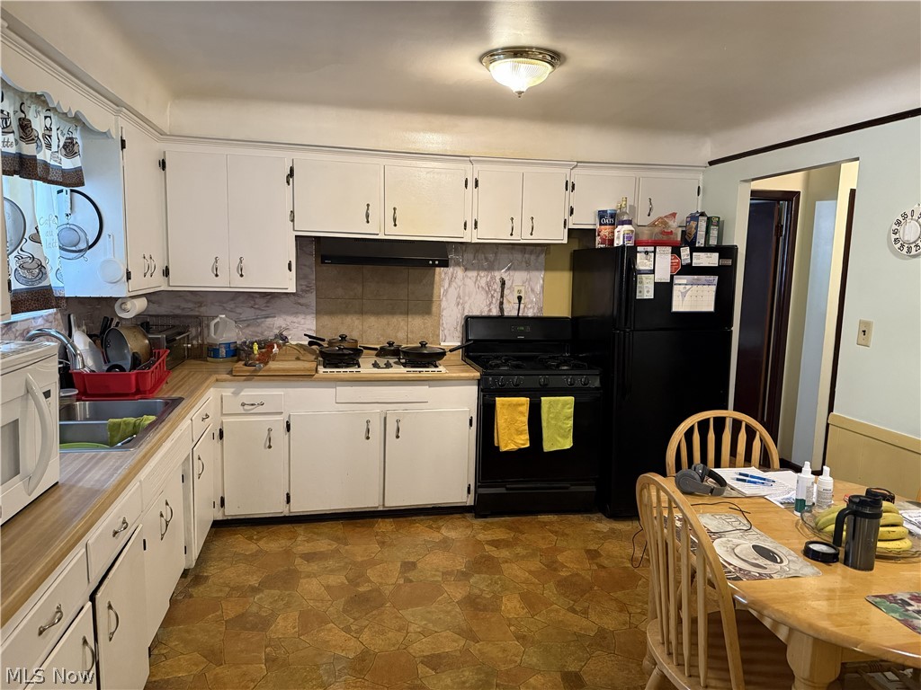 23478 Hillcroft Drive Warrensville Heights OH 44128